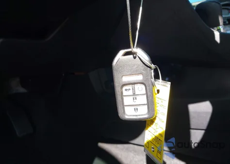 2017 Honda Civic Lx-P z USA, uszkodzony, nr VIN 2HGFC4B06HH310507